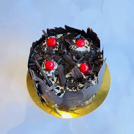 BLACK FOREST CAKE