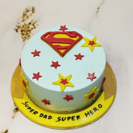 CAKE WITH SUPER DAD TOPPER 