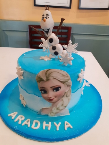 FROZEN ELSA  BARBIE CAKE