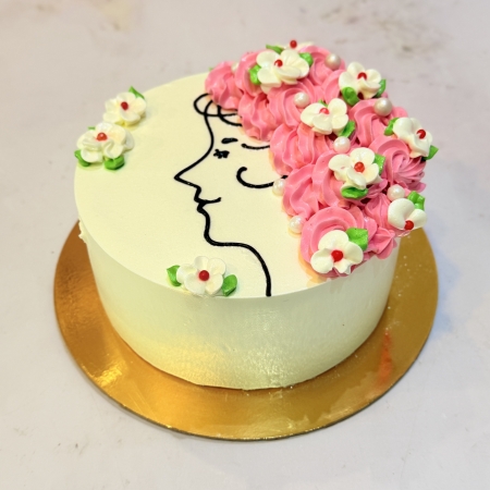 CAKE WITH PINK FLOWERS