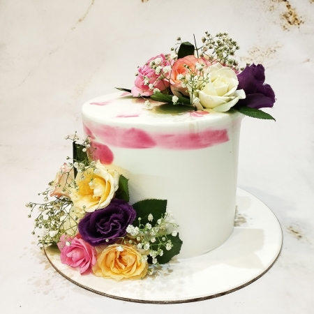 BEAUTIFUL CAKE 1